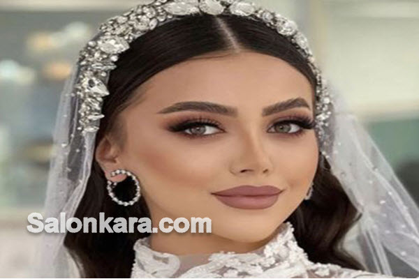 لوگوی سالن زیبایی هستی | سالن کارا