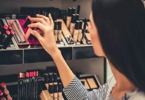بهترین فروشگاه آرایشی بهداشتی در کرج | سالن کارا