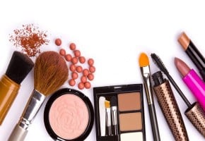 بهترین فروشگاه آرایشی بهداشتی در کرج | سالن کارا