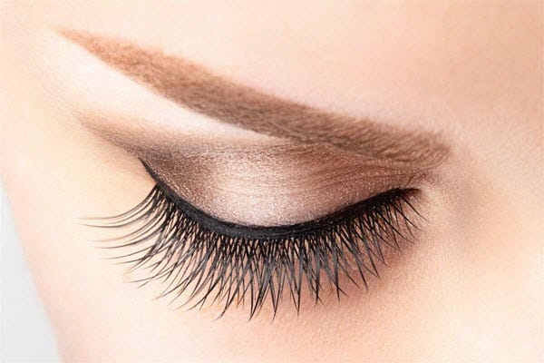لوگوی خدمات مژه رویا زارع | سالن کارا