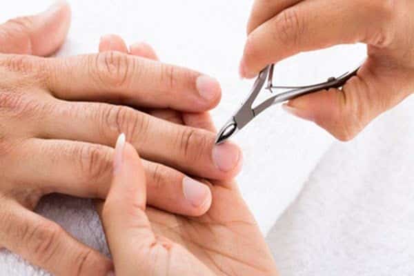 لوگوی سالن آرایشگاهی هایپر مو | سالن کارا 