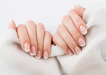 لوگوی آموزشگاه زیبایی کلبه آرزو | سالن کارا